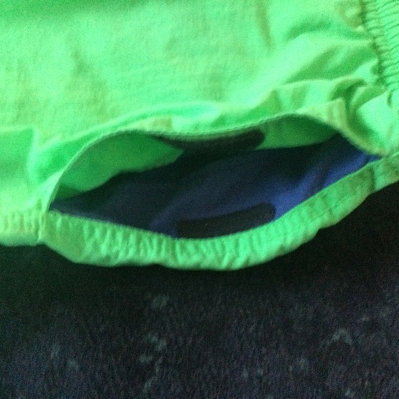 O'Neill Swim Sports Shorts Neon Green Hyperdry Lined - Picture 6 of 12